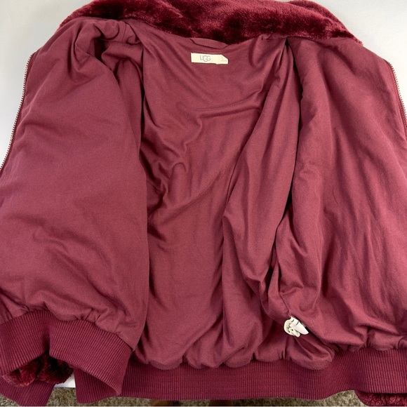 UGG Laken Sherpa Women’s Zip Up Jacket in Rosewood Size Medium - Picture 4 of 10